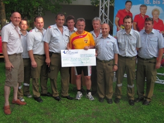 20100723_Spende_Landeshauptmann_001