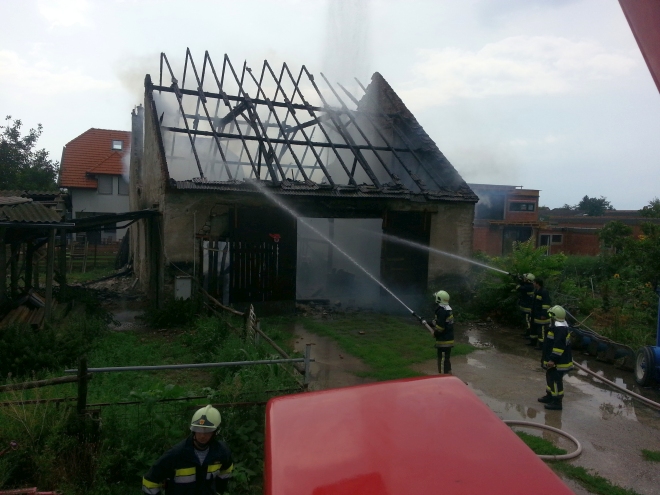 20140730_be_podersdorf_stadl_002