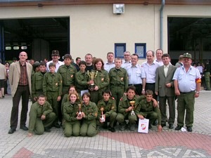 jfw_20040627_bezirkfeuerwehrjugend_frauenkirchen